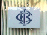 �C�^���A���Ƌ�s�̃}�[�N